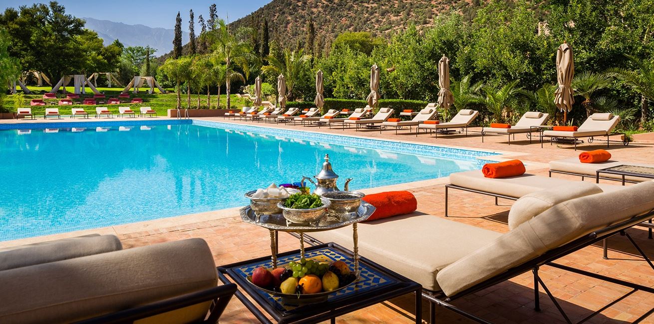 16 Kasbah Tamadot Swimming Pool