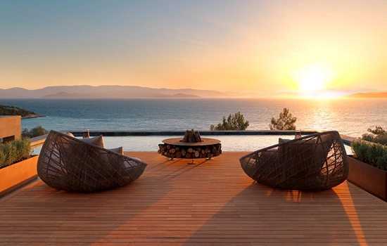 MOBOD ARRIVAL DECK DAWN FINAL 02