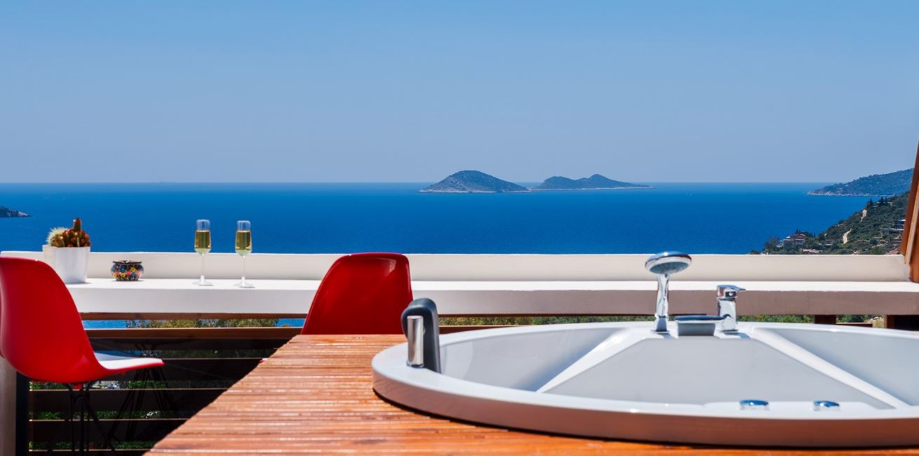 Penthouse With Jacuzzi Lupia Suites Kalkan 8