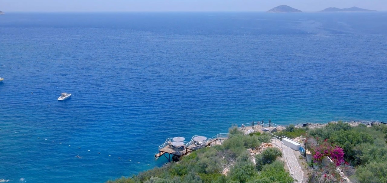 The Boat House Platform1