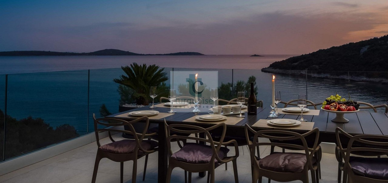 Villa Extravaganza 28